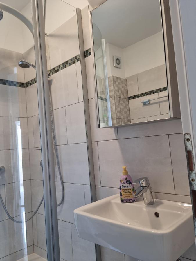 Appartments D&D Peroj Eksteriør billede